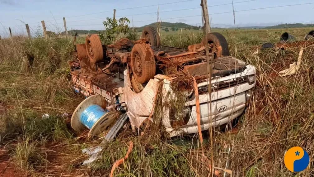 Acidente deixa um homem morto e duas mulheres feridas na MG-188, em Guarda-Mor